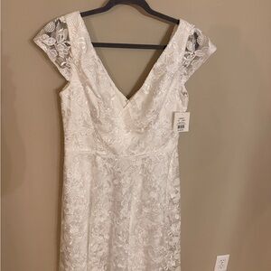 Elegant White Lace Dress